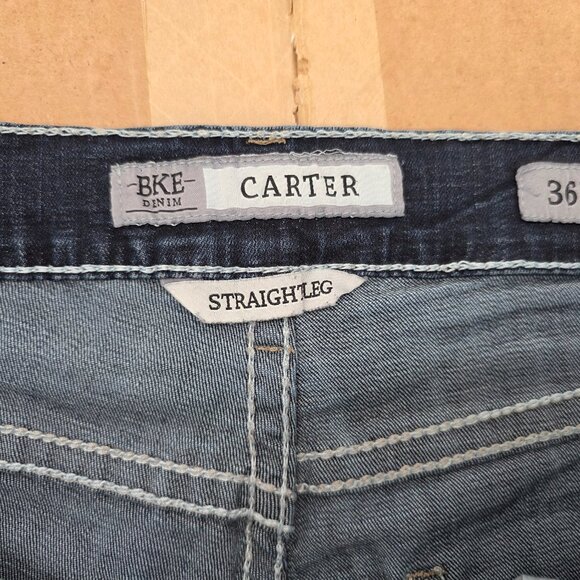 BKE Jeans Mens 36x31 Blue Denim Tyler Straight Leg Buckle Distressed Dark Wash - Picture 4 of 9